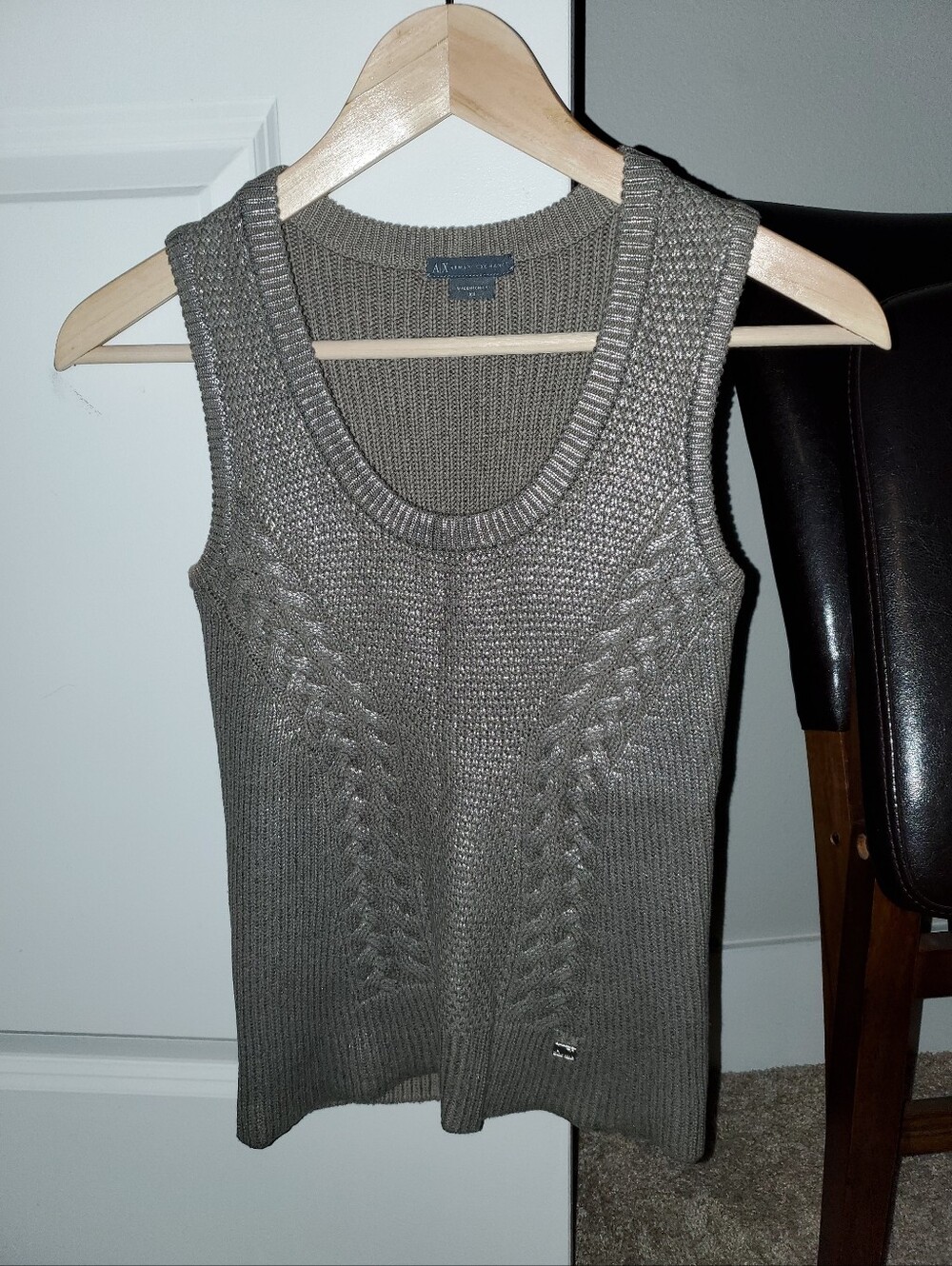 A/X Armani Exchange Women's Sleeveless V-Neck Cable Knit Tank - Taupe